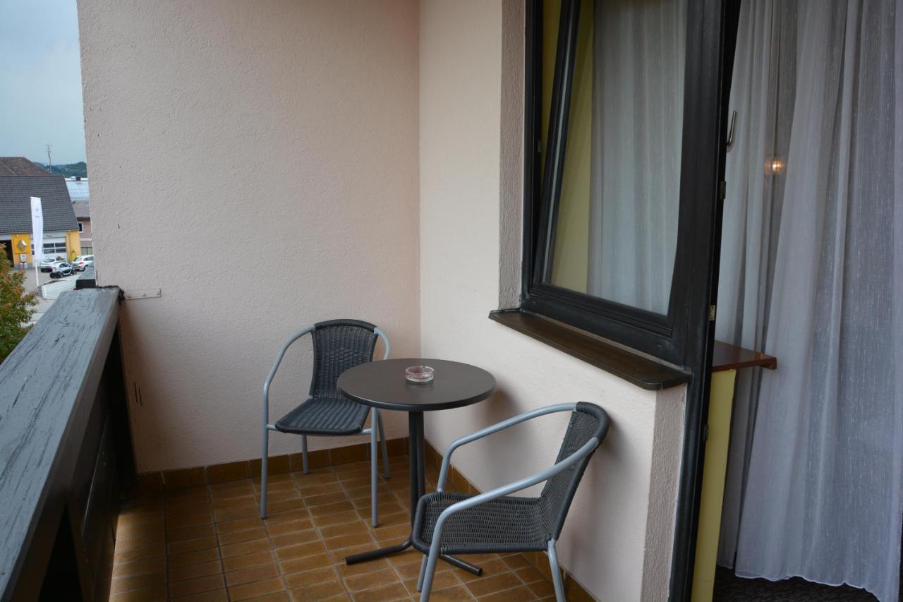 Hotel Boehmerwaldhof Ulrichsberg Exteriör bild