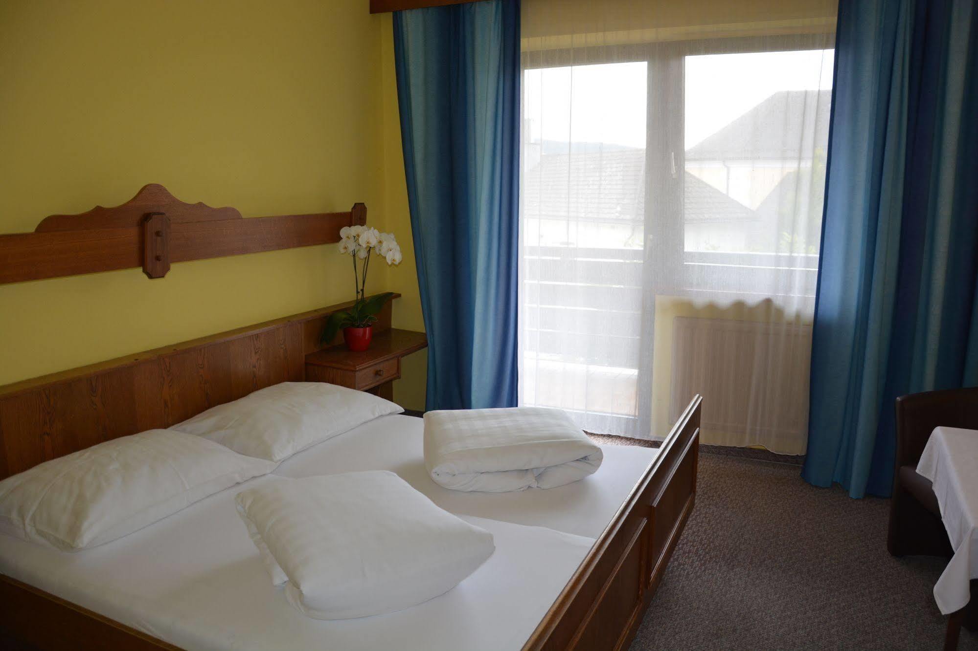 Hotel Boehmerwaldhof Ulrichsberg Exteriör bild